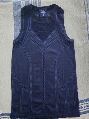 Athleta Navy Textured Knit Sleeveless Top